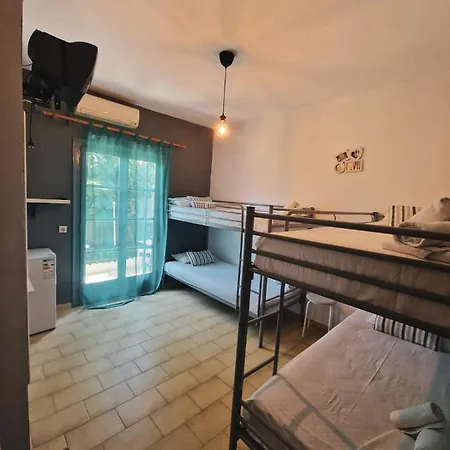 Апартаменты Pelican House Скиатос
