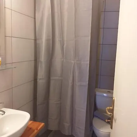 Pelican House Apartment